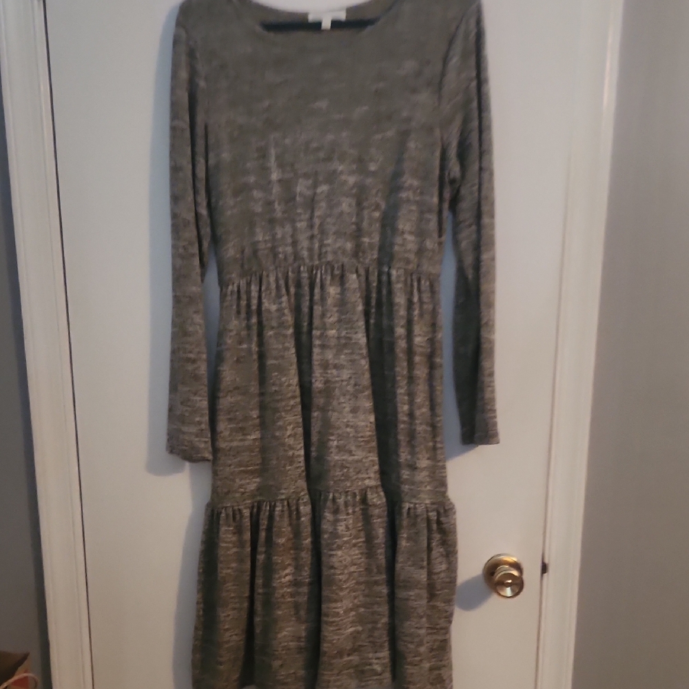Gray Long Sleeve Crew Neck Sweater Dress